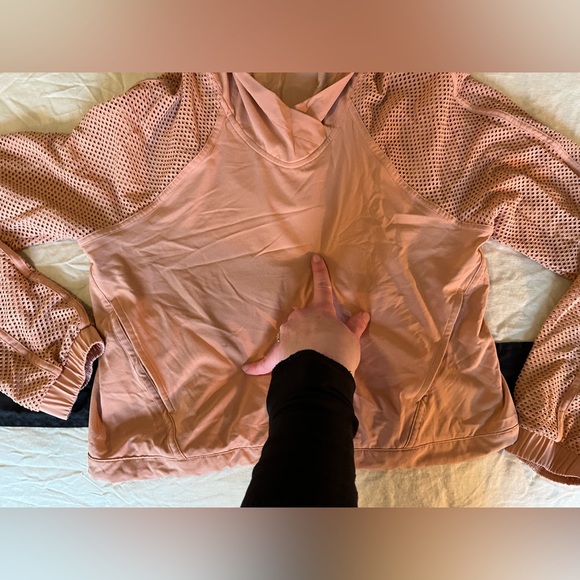 Lululemon Pullover Cropped Jacket - Picture 6 of 9